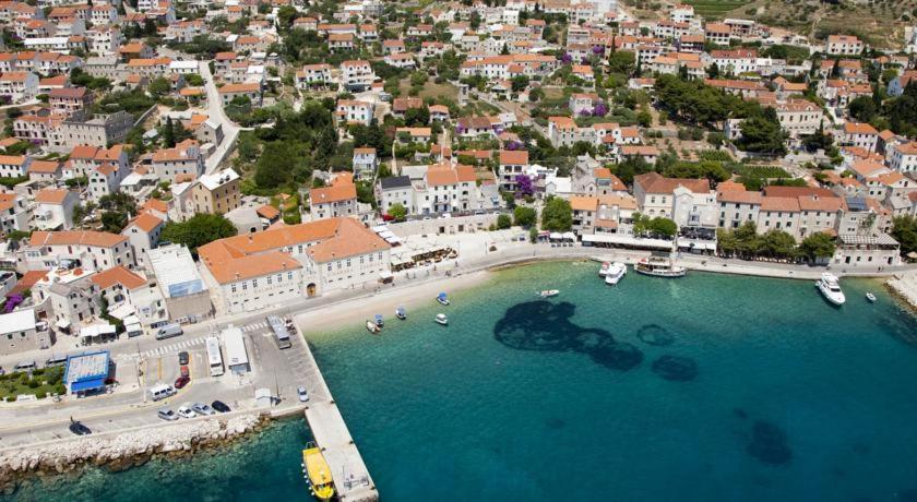 Amazing Waterfront Apartments Μπολ Εξωτερικό φωτογραφία