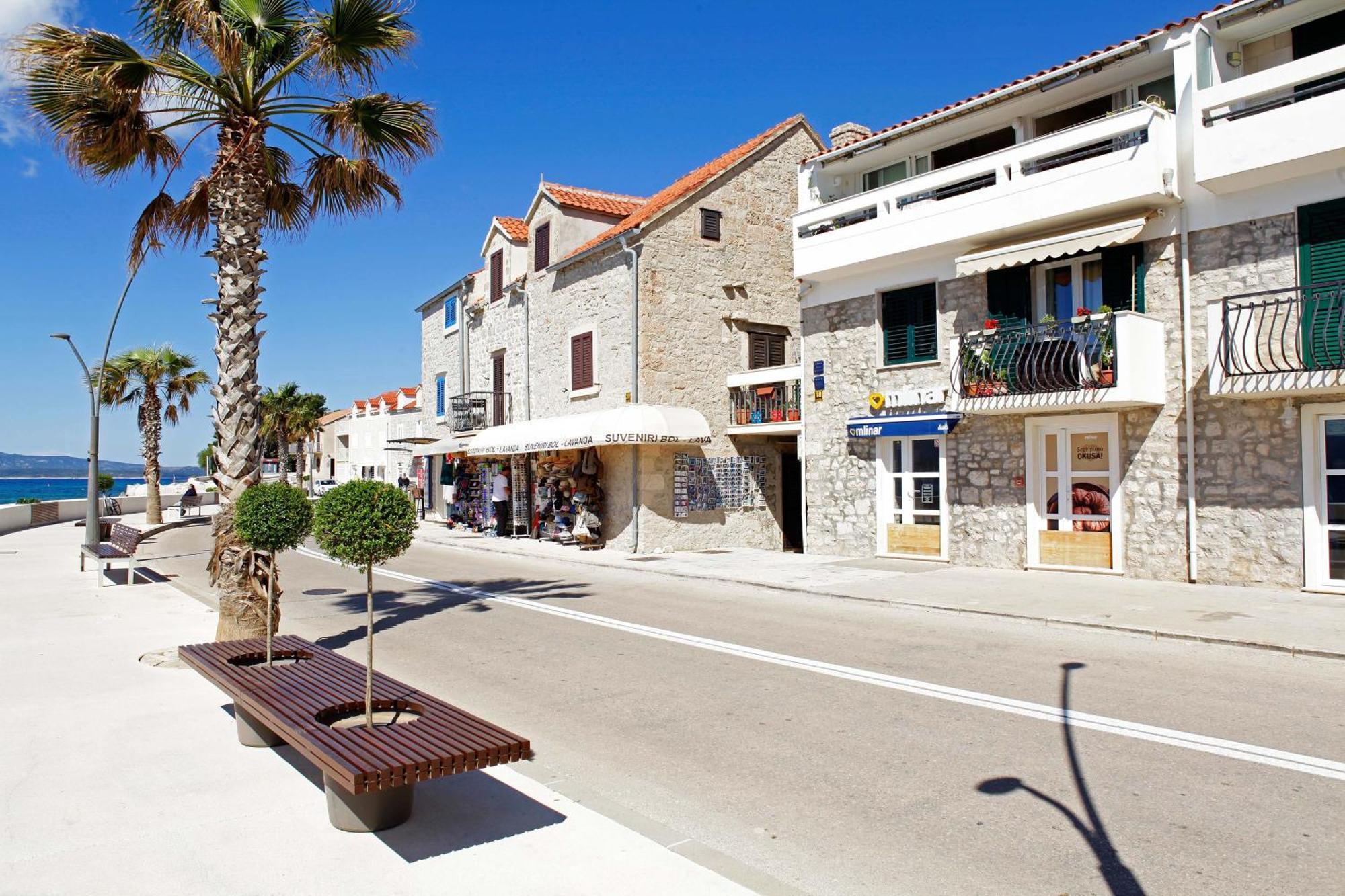 Amazing Waterfront Apartments Μπολ Εξωτερικό φωτογραφία