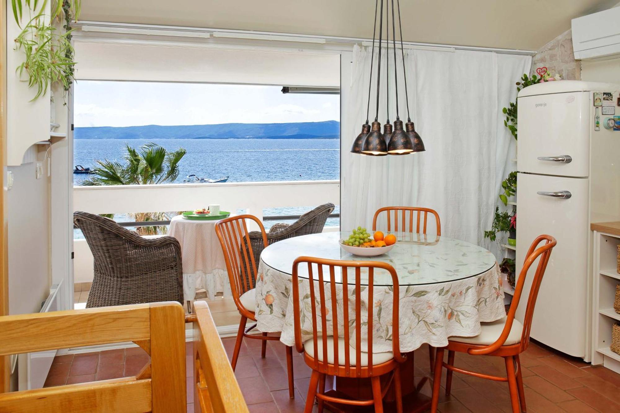 Amazing Waterfront Apartments Μπολ Εξωτερικό φωτογραφία
