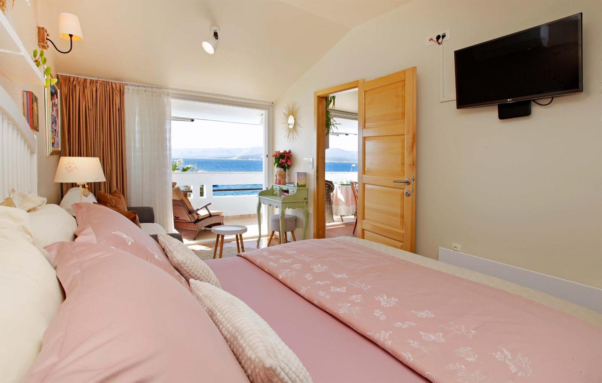 Amazing Waterfront Apartments Μπολ Εξωτερικό φωτογραφία